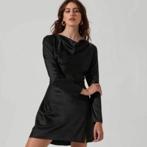 Astr Size Large Dress main image 1